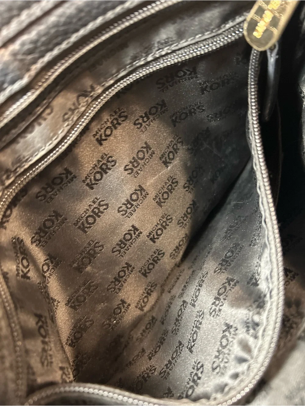Michael Kors Black Leather Pebbled Tote with Gold Logo Plaque ~ EC